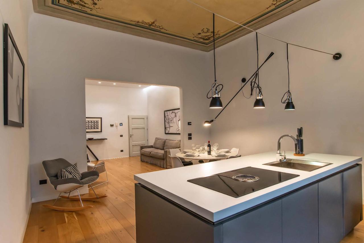 The Charm Of Santa Croce Apartman Firenze Kültér fotó